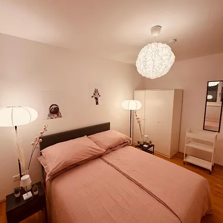 Ursula Rose Collection An Der Donau Apartment Vienna Exterior photo
